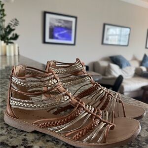 Girls Kelly & Katie Braided Multi-Strap Sandals in Brown and Gold